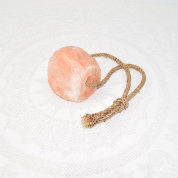 Essential Eighty Himalayan Pink Licking Salt Livestock Horses Deer Elk 3lb NEW - Picture 6 of 8